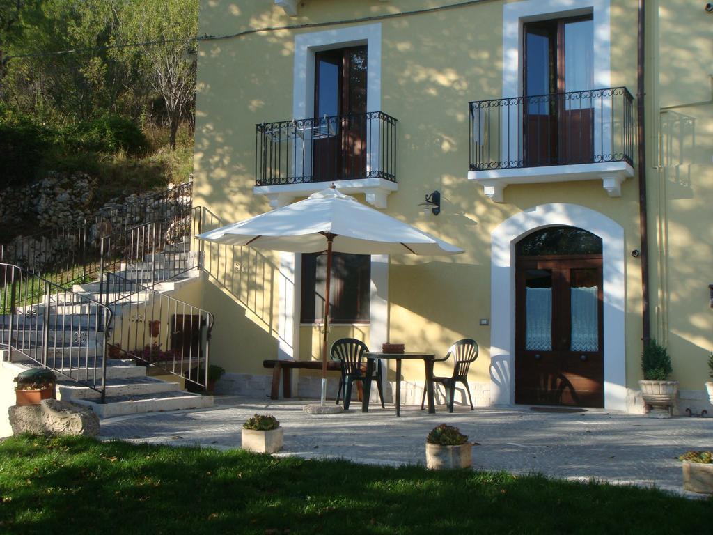 Residence Villa Valsi Santo Stefano Di Sessanio Exterior photo
